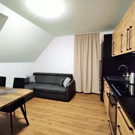 Aparthotel Buková Hora 3*